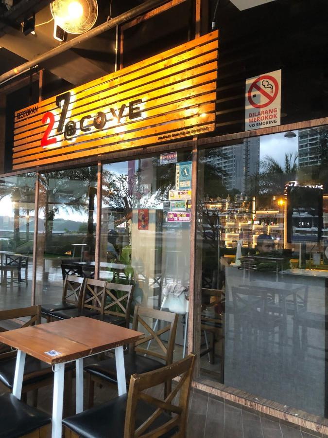 Teega Residence @ Cosy Seafront Living 努沙再也 外观 照片