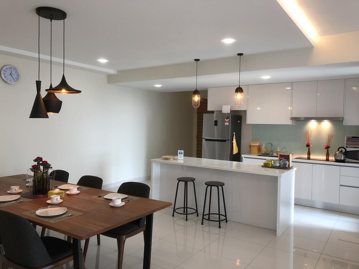 Teega Residence @ Cosy Seafront Living 努沙再也 外观 照片